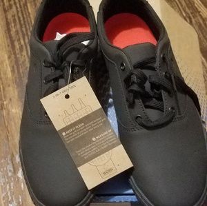 Mens work shoes for crews